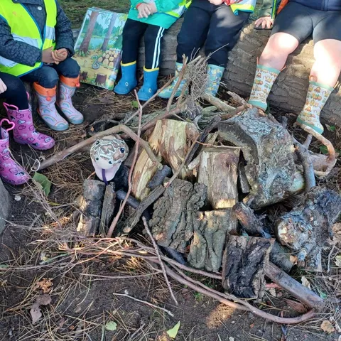 Messy play and creative expression activities